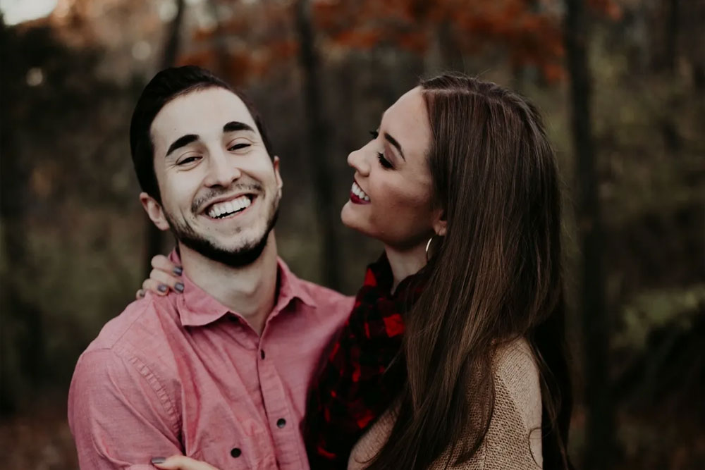 couple smiling, marriage counseling in Ambler, PA, christian based counseling in Colorado, marriage therapy in Ambler, PA